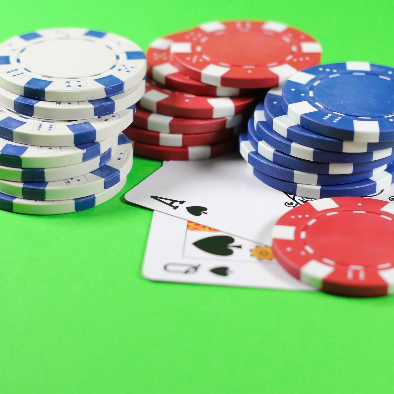 erek2 51 live roulette table on mobile device