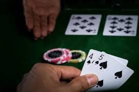 Domino QQ gameplay interface at erek2 51 platform